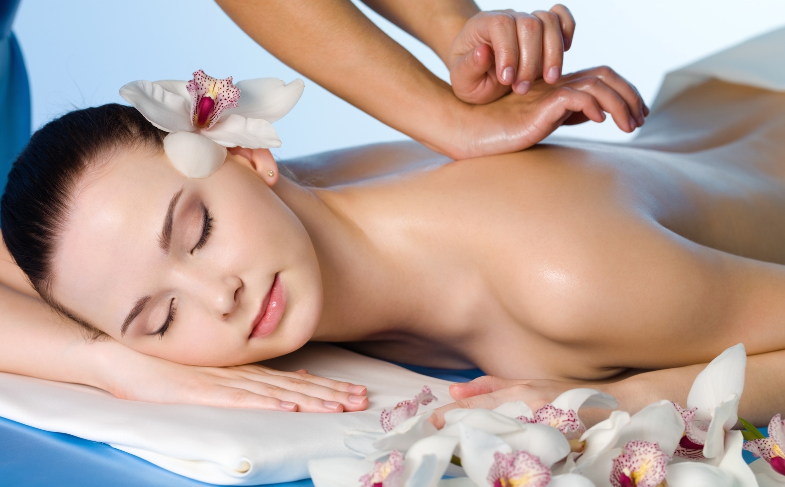 Lomi Lomi Massage Training, Usual Lomi massage is generally…